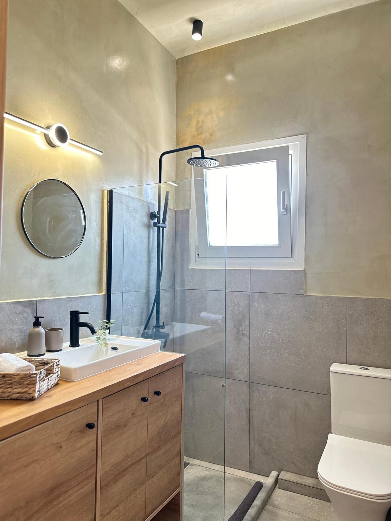 2 Doors Apartment Kavala Exterior photo